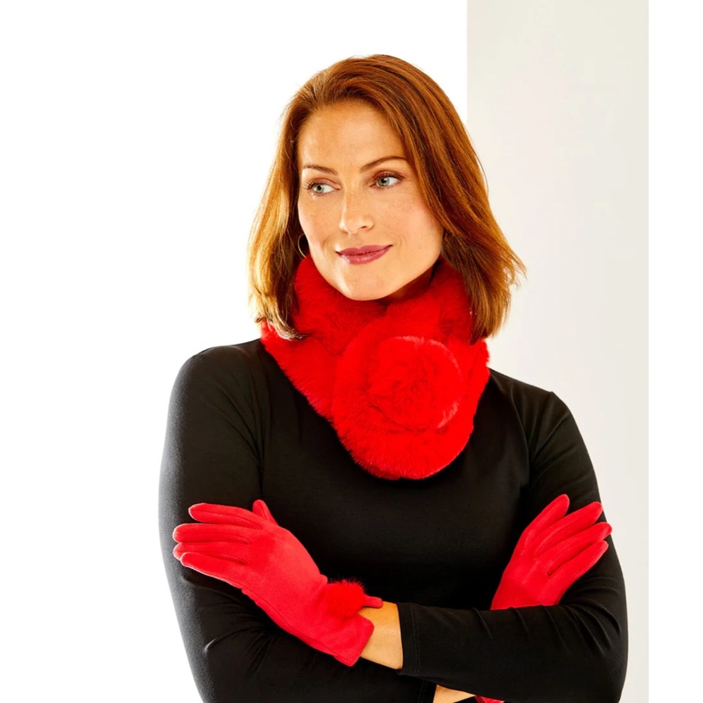 NWT Sara Campbell Jayley Faux Fur Scarf Neck Wrap Red